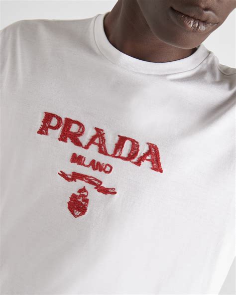 prada tshurt